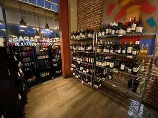 La Marcha Wine Shop