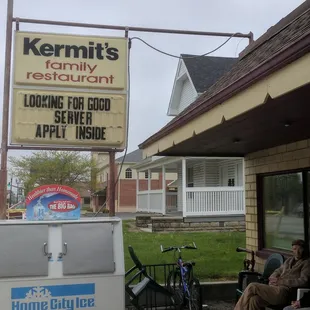 Simple, cheap, good.