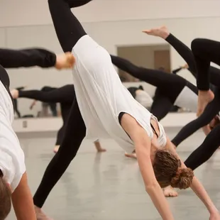 Keshet's Pre-Professional Programming (KP3) - Ages 8-18