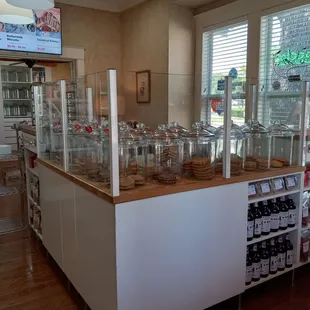 They have biscotti, take home cookie dough and discounted day old cookies. Probably more I didn&apos;t even see!