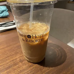 Iced latte with regular milk