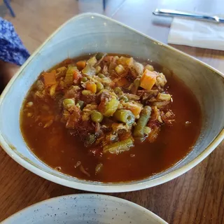 Mom-Moms Maryland Crab Soup