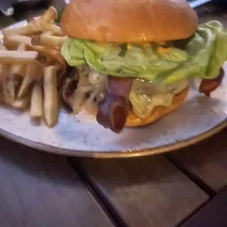 10oz Double Cheeseburger