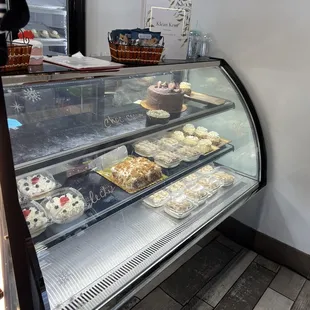 They have cakes and cheesecake!