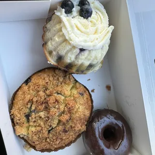 Double Chocolate Donut