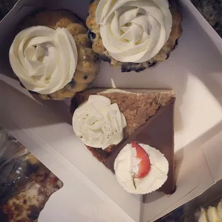 Blueberry Bundt cake