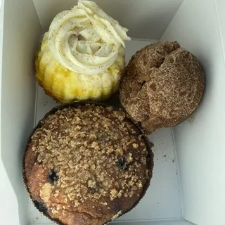 Lemon Raspberry Bundt cake