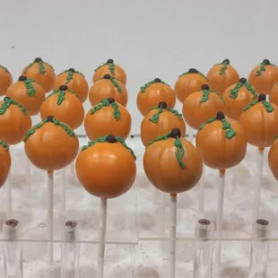 Pumpkin Cake Pops
