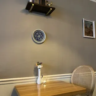 Table for 1? So cute!