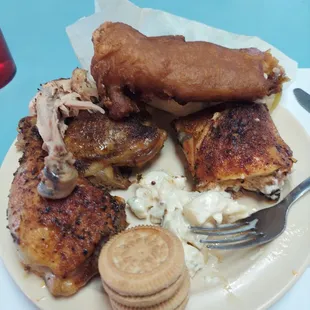 Chicken that had no taste didn't even taste like chicken everything on buffet looked old