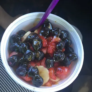 Acai bowl with 2 shots of goodies n extra fruit...