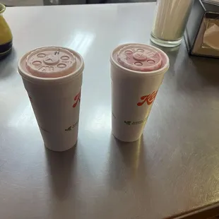 Strawberry Squeezer - 24oz, Mamango - 24 oz