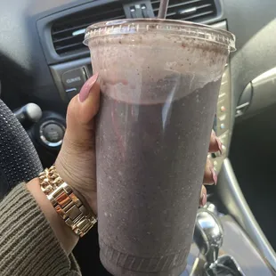 The massive size of my large smoothie