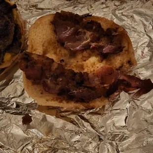 a bacon and cheese burger