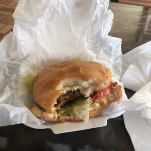 This place offers a delicious hamburger for a Seafood joint.