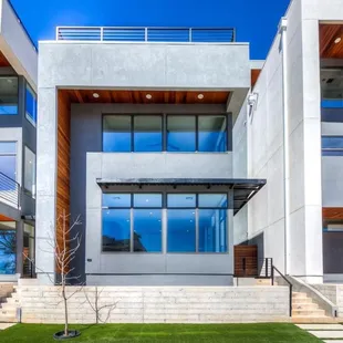 Recent sale
Call Karyn