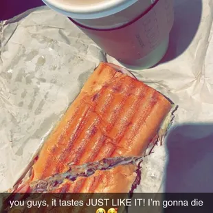 Café con leche &amp; Cubano Sandwich