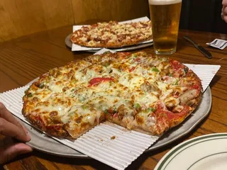 3 Joe’s Pizzeria & Trattoria