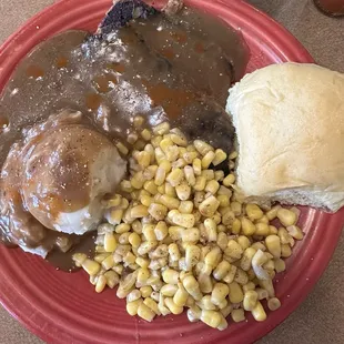Mom&apos;s Meat Loaf Dinner