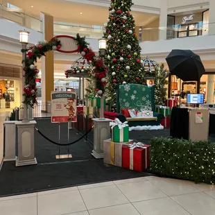 Lobby - entry floor set up for Santa