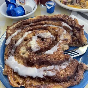 Cinnamon roll pancake