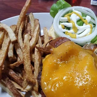 Bacon Cheeseburger