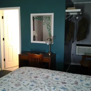 Non-smoking Queen room #3