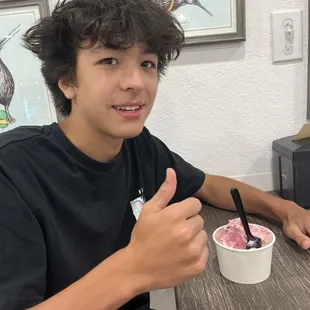 Lil bro