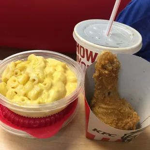 Kids meal with double mac &amp; cheese