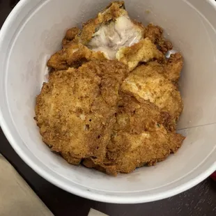 food, fried chicken wings, poultry, bbq wings, chicken wings, fried chicken, bbq chicken, chicken wings and fried chicken, chicken