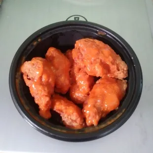 Hot wings, just ok, way too much breading! I won't be back,for seconds!