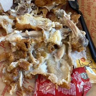 food, chicken wings and fried chicken