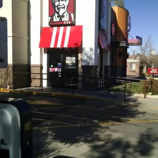 ramen and noodles, outside