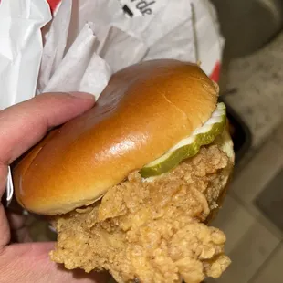 Spicy chicken sandwich