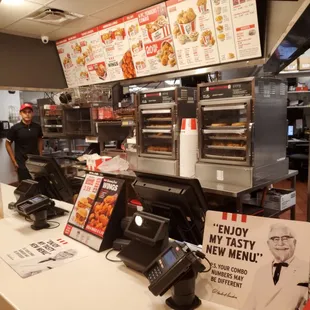 The only worker who came back from their break to actually help waiting customers.  Way to go Chris©®™