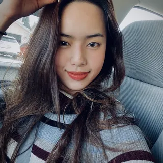 Nhu S.