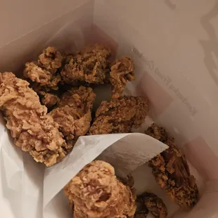 Just felt ike eating some Hot N Spicy wings
