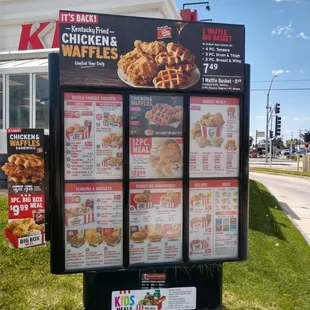 ramen and noodles, outside