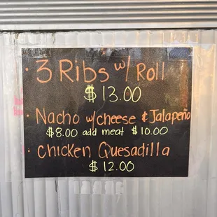 a sign for a restaurant