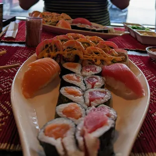 Special Salmon and Tuna combo