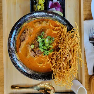 Khao soi Nuea