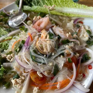 3. Yum Woon Sen Ta-Lay Salad