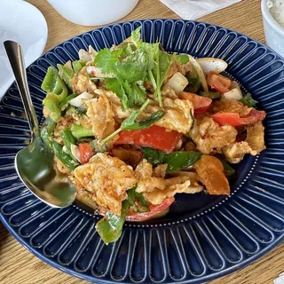 4. Muek-Phad-Kai-Kem