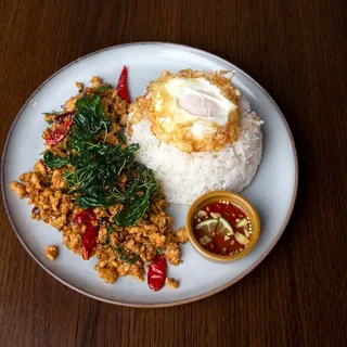 2. Kraprao-Hang-kai-Dow Plate