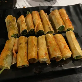 6. Dried Bean Curd with Cilantro