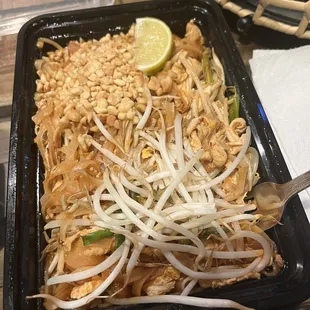 Chicken Pad Thai