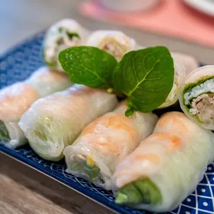 Fresh Rolls - Gỏi Cuốn ($11/4 pieces)