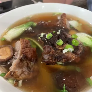 Roasted Duck with Egg Noodle Soup
