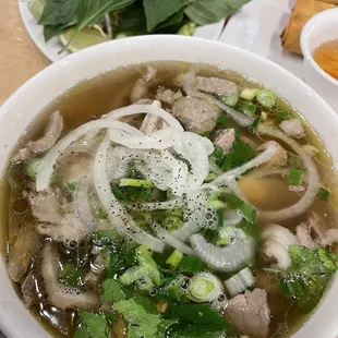 Pho Tai, Bo Vien, Gau