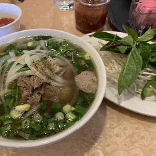 Pho Dac Biet